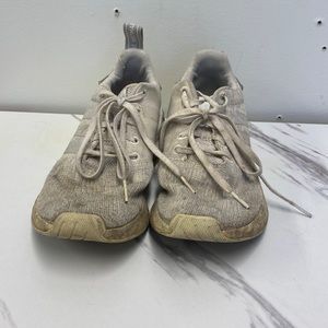 Adidas gray and white tennis shoes size 8